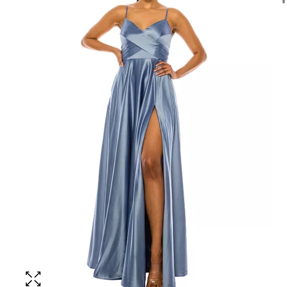 B. Darlin Junior’s blue satin maxi formal dress. Sz 6